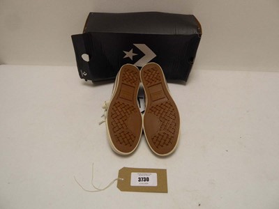 Lot 3730 - Converse star player 76 OX trainers in blue...