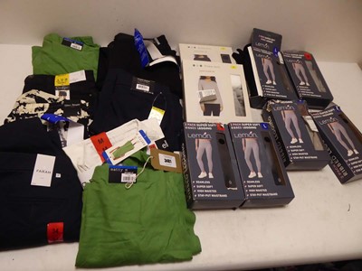 Lot 3481 - Selection of mixed clothes