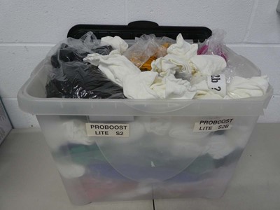 Lot A box containing approx. 200 pairs of VR open...
