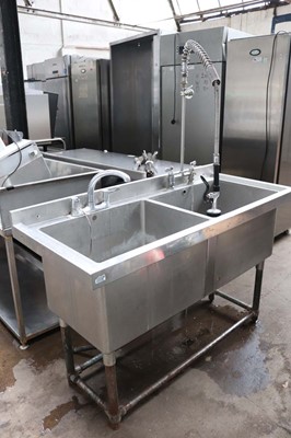 Lot 1210 - 140cm stainless steel double bowl sink unit...