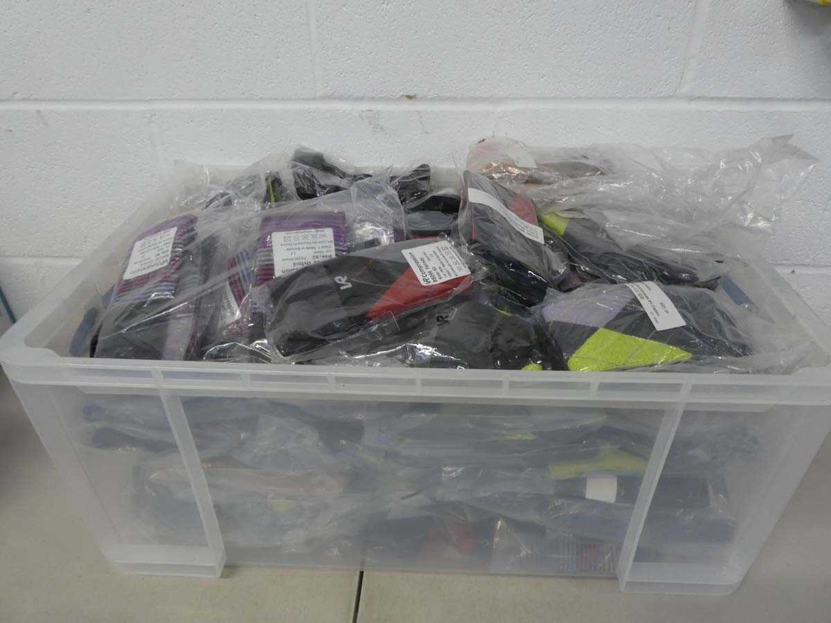 Lot A box containing approx. 150 pairs of VR...