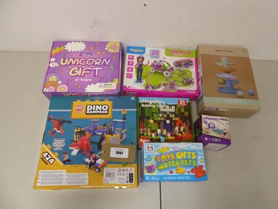 Lot 3961 - An assortment of boxed children's toys