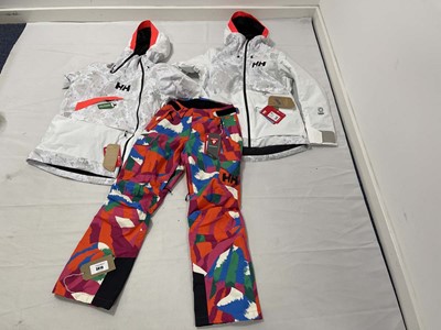 Lot 3810 - Selection of Helly Hansen clothing