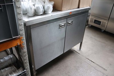Lot 1304 - 120cm stainless steel preparation station with...