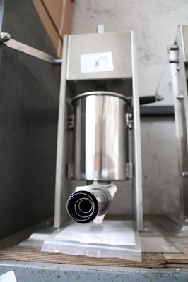 Lot 1323 - Model K3 hand operated vertical sausage...