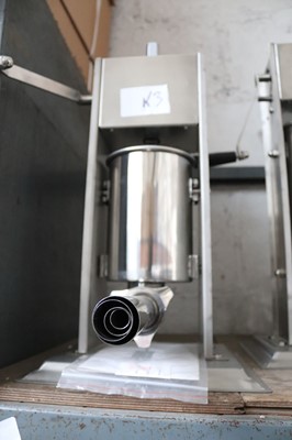 Lot 1325 - Model K3 hand operated vertical sausage...