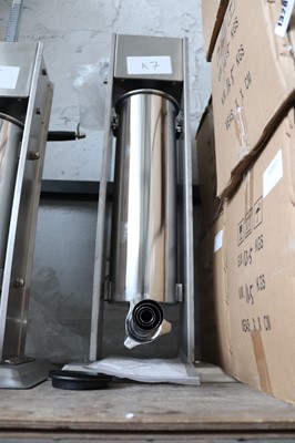 Lot 1328 - Model K7 hand operated vertical sausage...