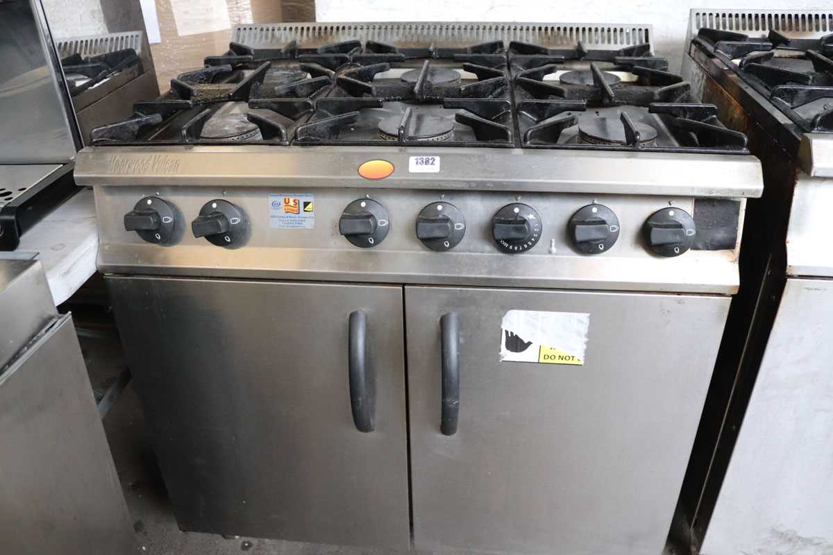 Lot 1382 - 90cm Moorwood Vulcan Gas six burner cooker...