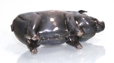 Lot 296 - An Edwardian silver pin cushion modelled as a...
