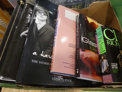 Lot 1090 - 2 boxes of music related books incl. Ciliff...