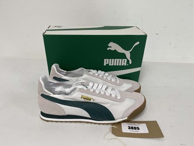 Lot 3865 - Puma roma OG nylon trainers in white size...