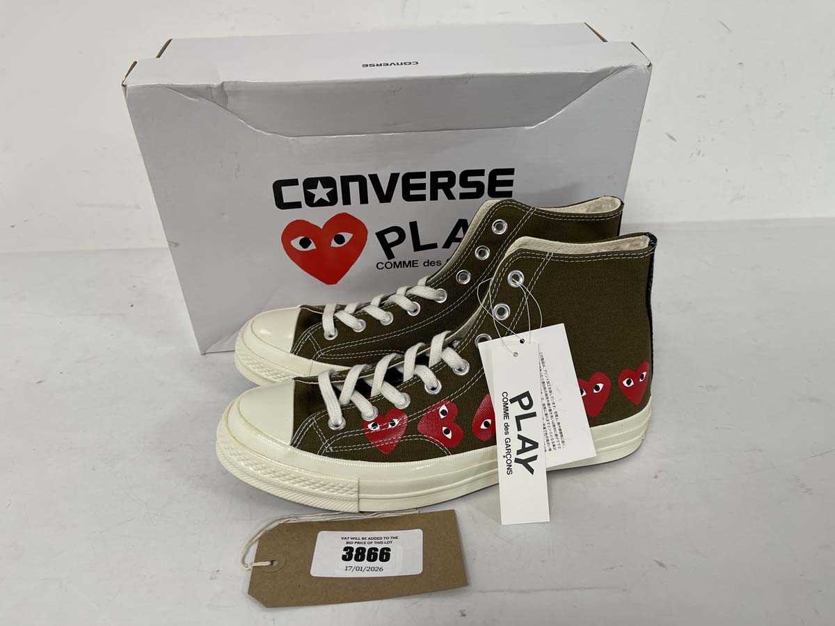 Lot 3866 - Convers x Comme Des Garcons Play chuck taylor...