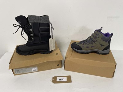 Lot 3872 - 2x Boxed pairs of boots to include Trespass...