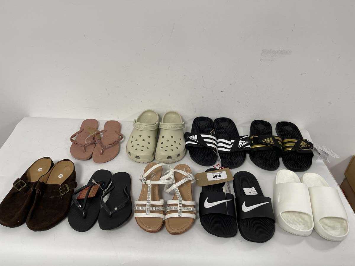Lot 3876 - 9x Pairs of sandals in various styles to...
