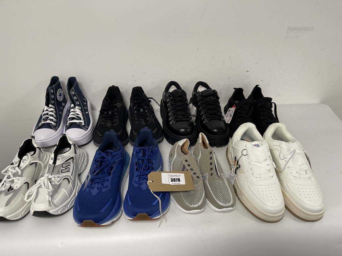 Lot 3878 - 8x Pairs of trainers in various styles to...