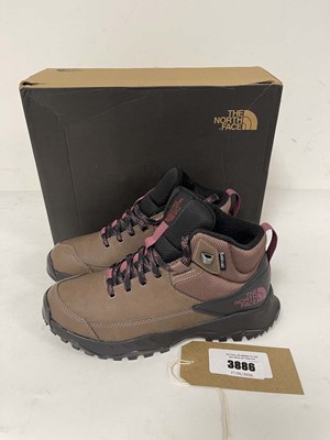 Lot 3886 - The North Face storm strike III boots in brown...