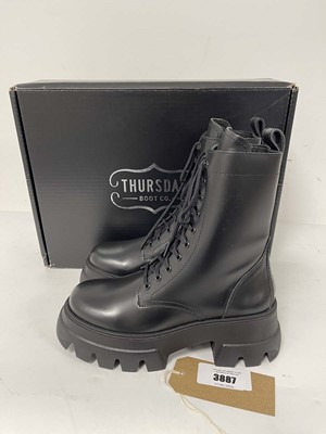 Lot 3887 - Thursday Boot Co. black dynasty boots size 9.5...