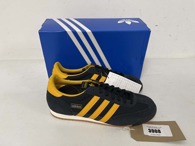 Lot 3908 - Adidas R71 trainers in black size UK8 - boxed