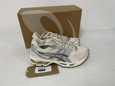 Lot 3909 - Asics gel-kayano 14 trainers in birch size UK4...