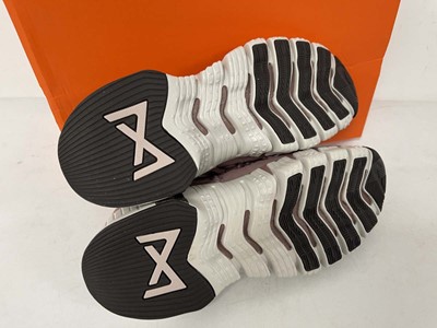 Lot 3918 - Nike free metcon 5 trainers in smokey mauve...