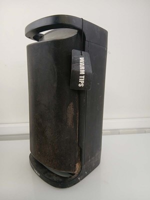 Lot 2064 - TPBEAT party speaker Model tp-pt-01