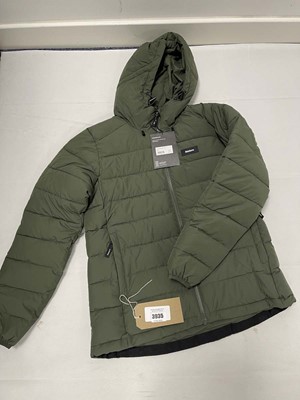 Lot 3935 - Finisterre Nebulas coat in timber green size...