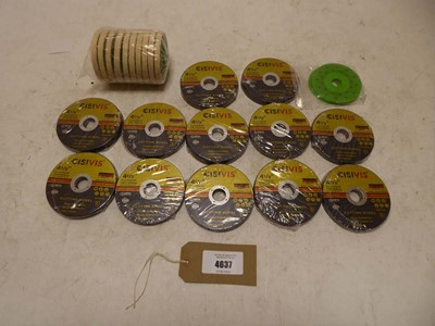 Lot 4637 - Selection of cutting discs, green coloured...