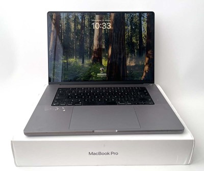 Lot MacBook Pro 16" 2021 A2485 Space Grey laptop...