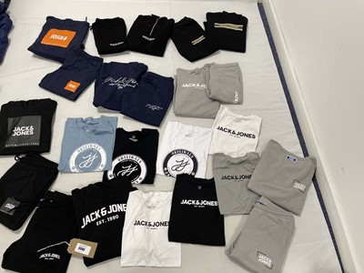 Lot 3986 - Selection of Jack & Jones clothing