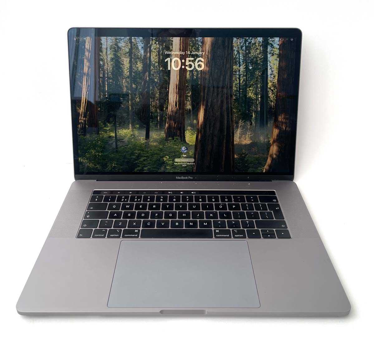 Lot MacBook Pro 15" 2018 A1990 Space Grey laptop...