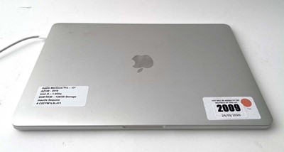 Lot MacBook Pro 13" 2019 A2159 Silver laptop with...