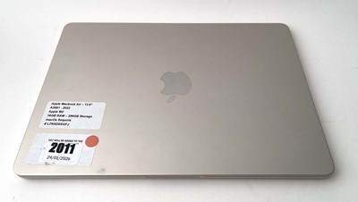 Lot MacBook Air 13.6" 2022 A2681 Gold laptop with...