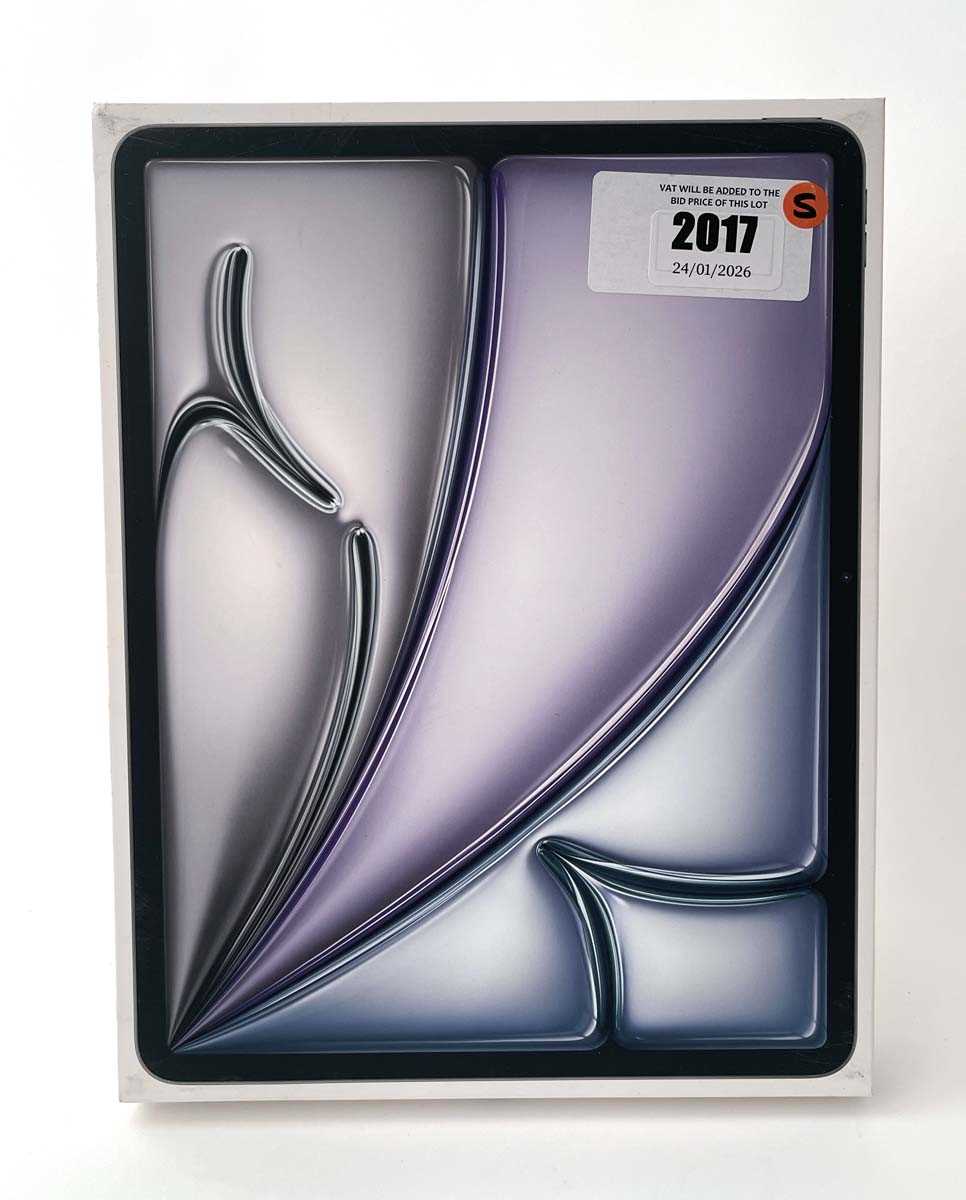 Lot *Sealed* iPad Air 13" M3 Chip A3268 256GB...