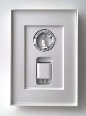 Lot iPad 9th Gen A2602 64GB Silver with box