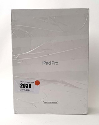 Lot iPad Pro 11" 128GB A2459 Space Grey with box