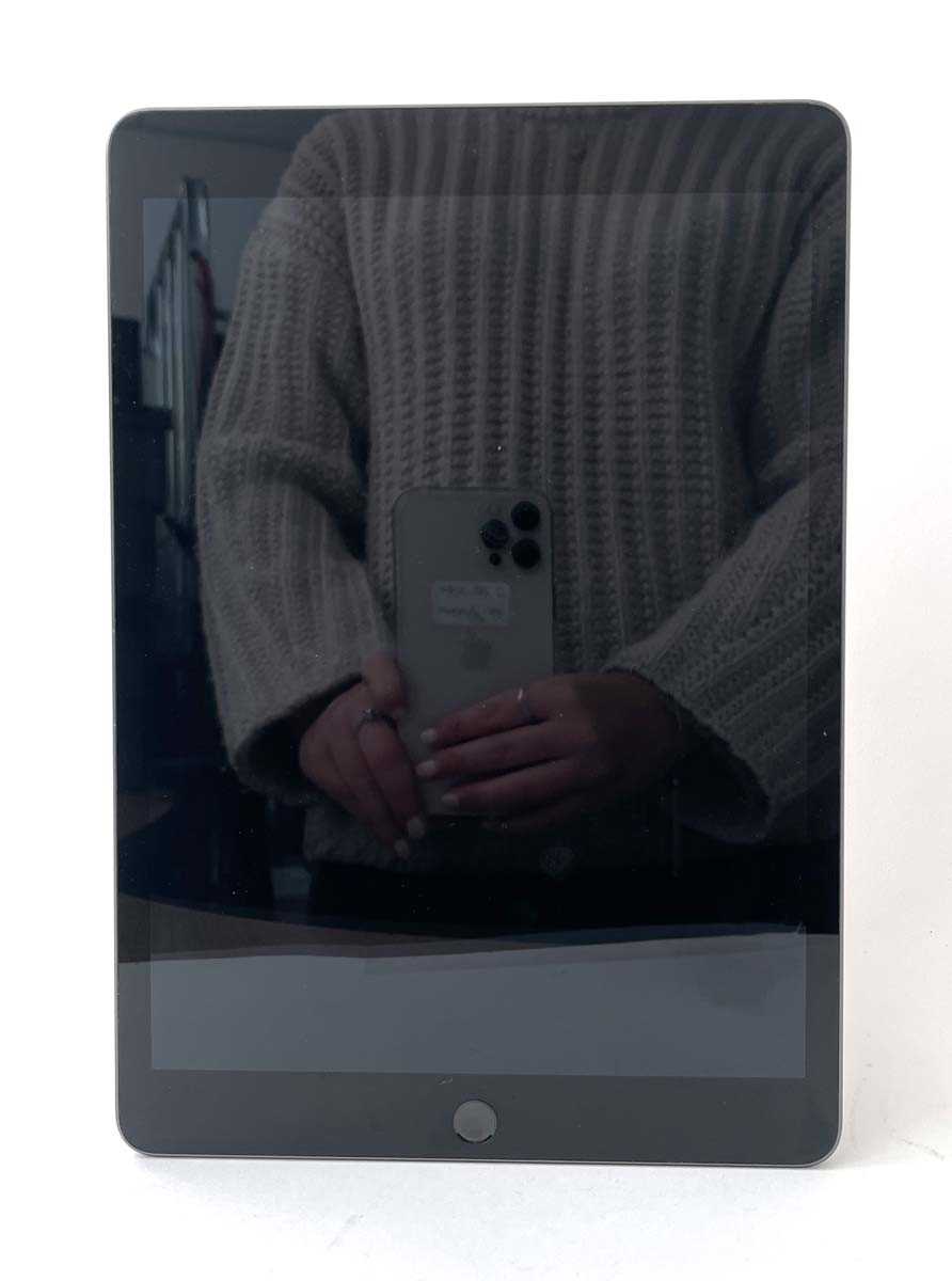 Lot iPad 9th Gen 64GB Space Grey