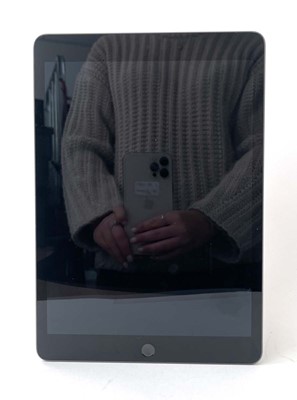 Lot iPad 9th Gen 64GB Space Grey