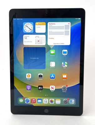 Lot iPad 8th Gen 32GB Space Grey