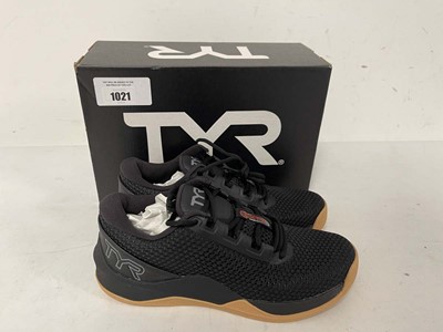 Lot TYR CXT-2 trainers in black size UK4.5 - boxed