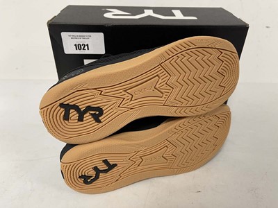 Lot TYR CXT-2 trainers in black size UK4.5 - boxed