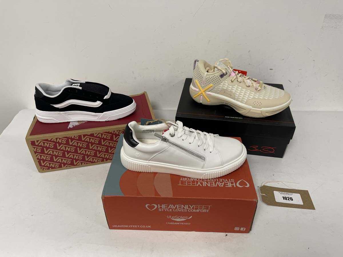 Lot 3x Boxed pairs of trainers to include Vans UK5....