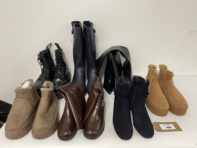 Lot 7x Pairs of boots in various styles to include...