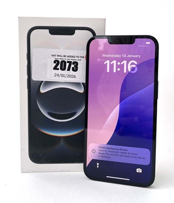 Lot iPhone 16e 128GB Black with box and cable