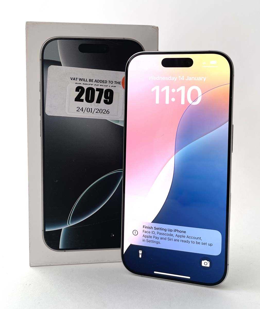 Lot iPhone 16 Pro 128GB White Titanium with box...
