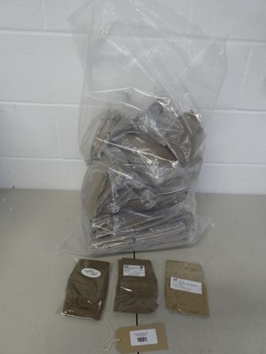 Lot A bag containing approx. 100 pairs of VR...