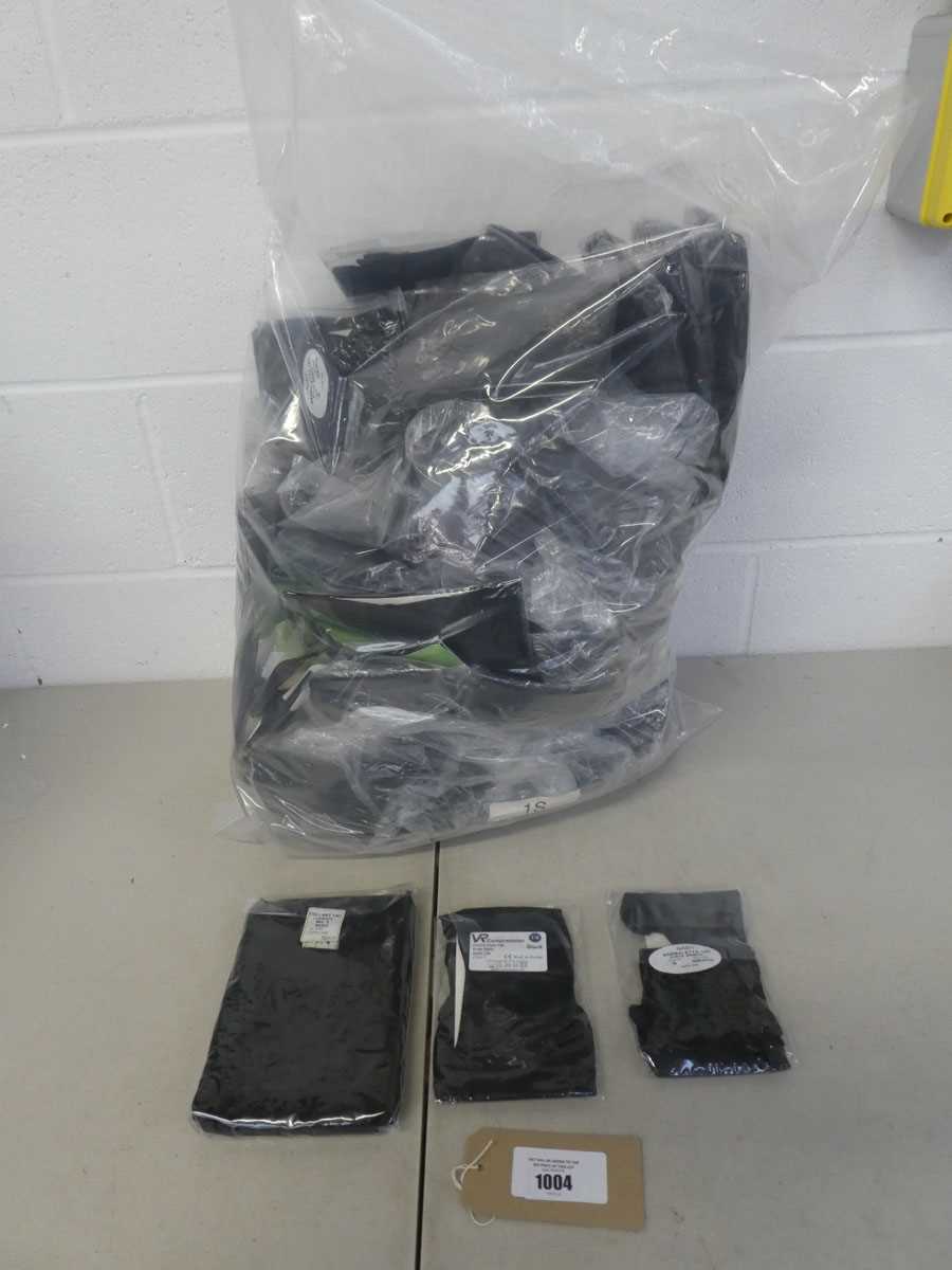 Lot A bag containing approx. 100 pairs of women's...