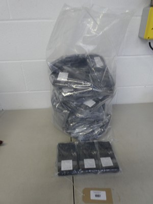 Lot A bag containing approx. 100 pairs of VR...