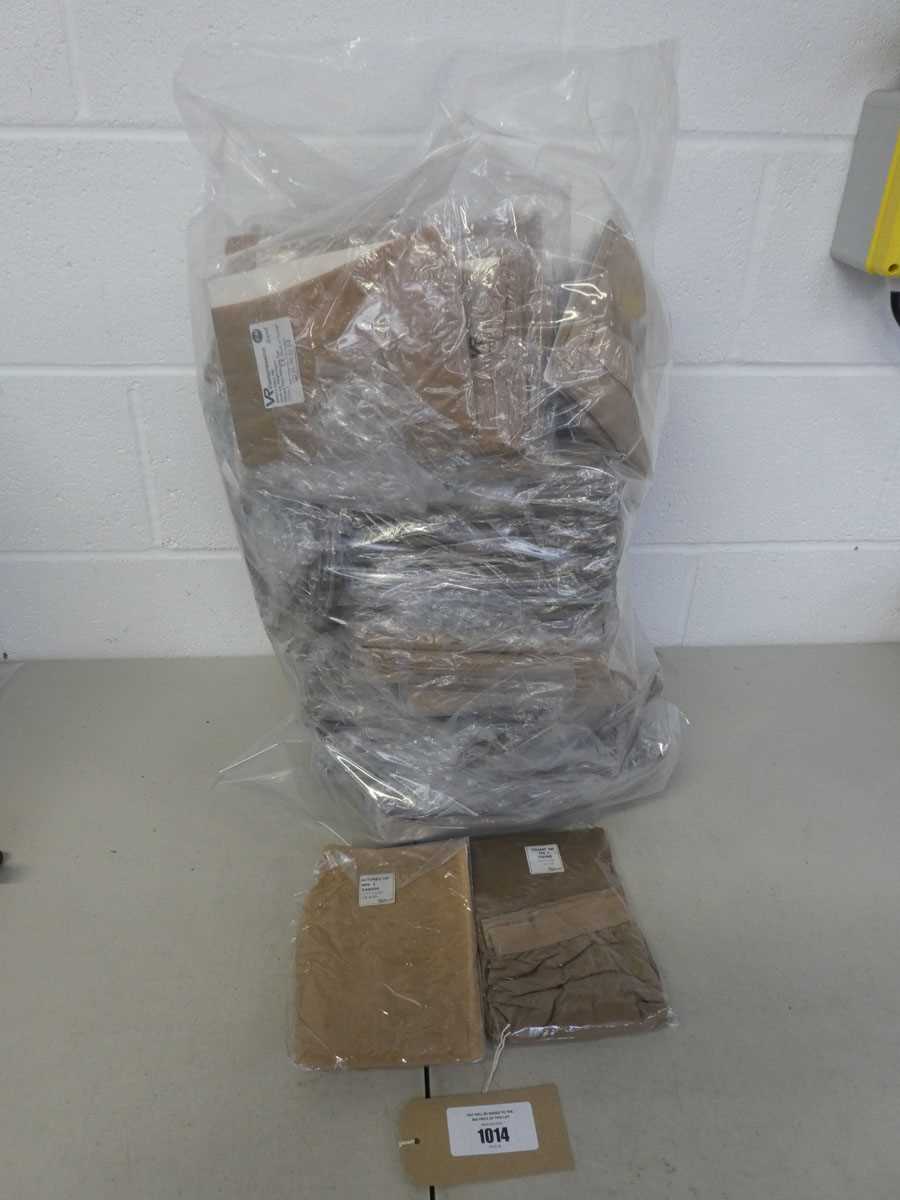 Lot A bag containing approx. 100 pairs of women's...