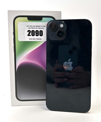 Lot iPhone 14 Plus 128GB Midnight with box and cable