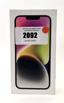 Lot iPhone 14 128GB Starlight with box and cable